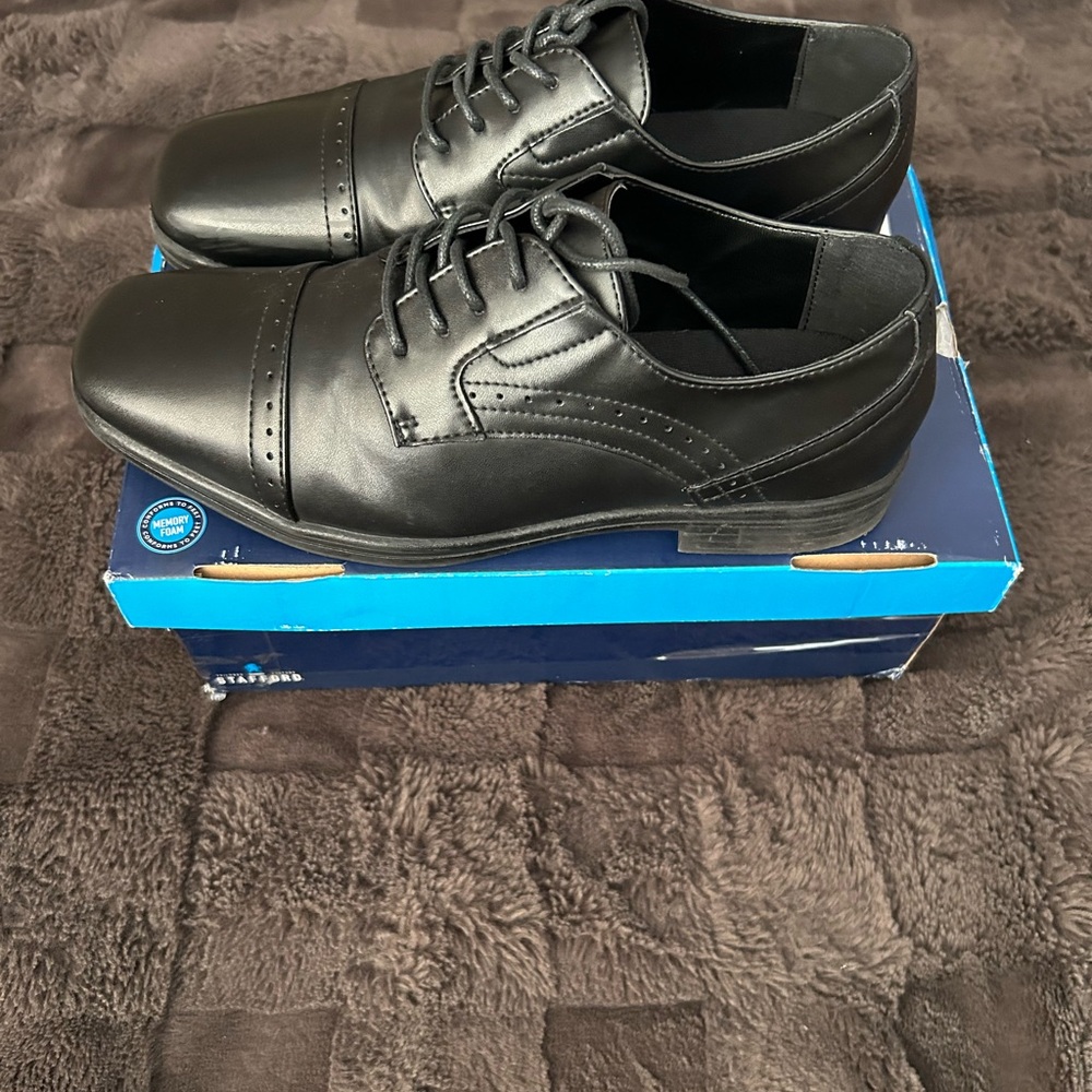 Men's Black Leather Dress Shoes